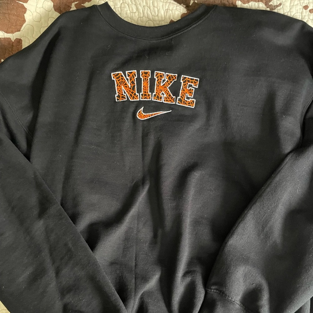 nike crewneck sweater